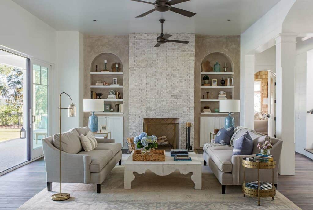 Unbelievably beautiful coastal home has relaxed interiors in South Carolina