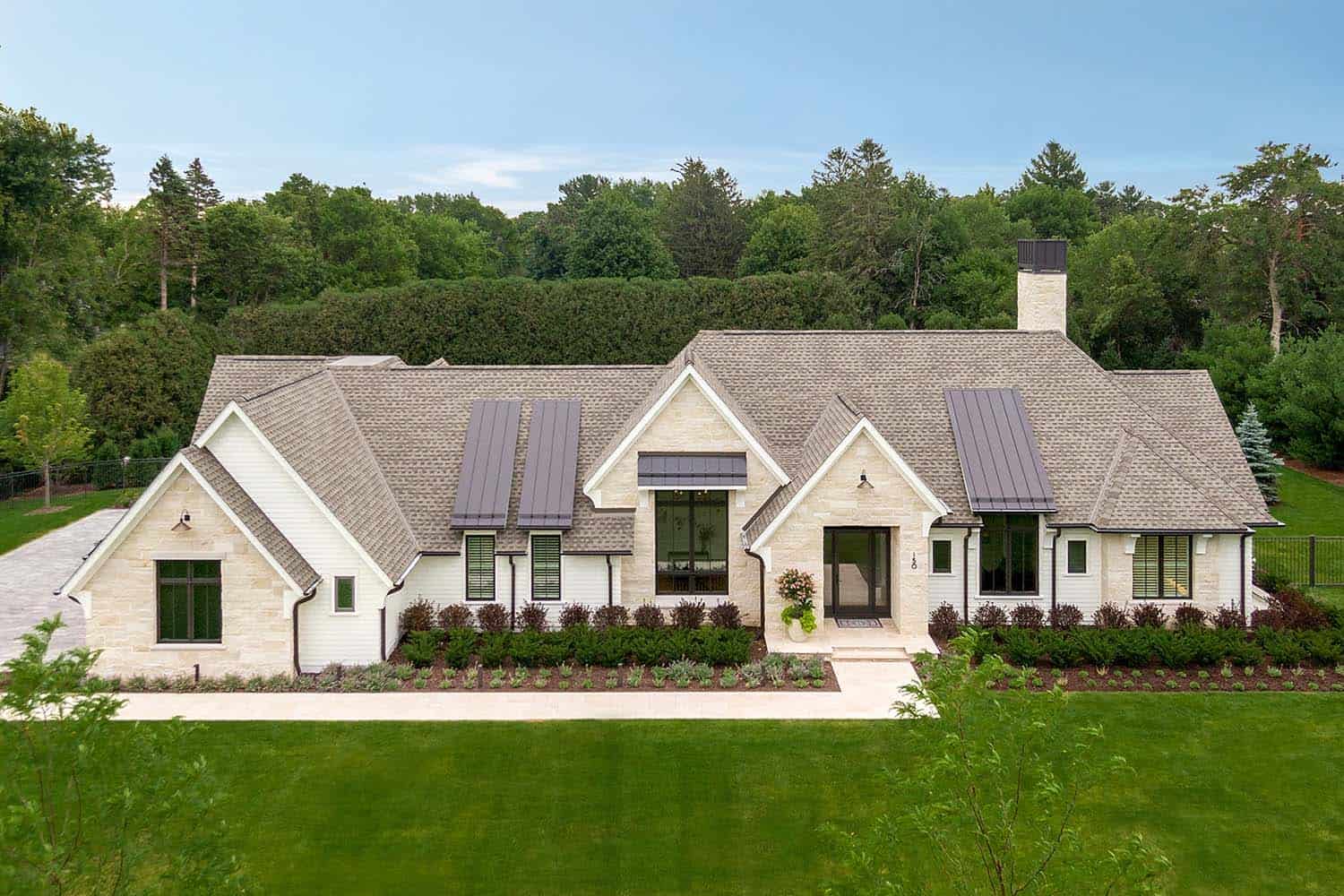 contemporary-home-exterior