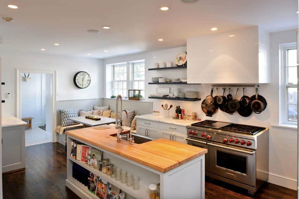 25 Functional Small Kitchen Design Ideas To Inspire A Remodel