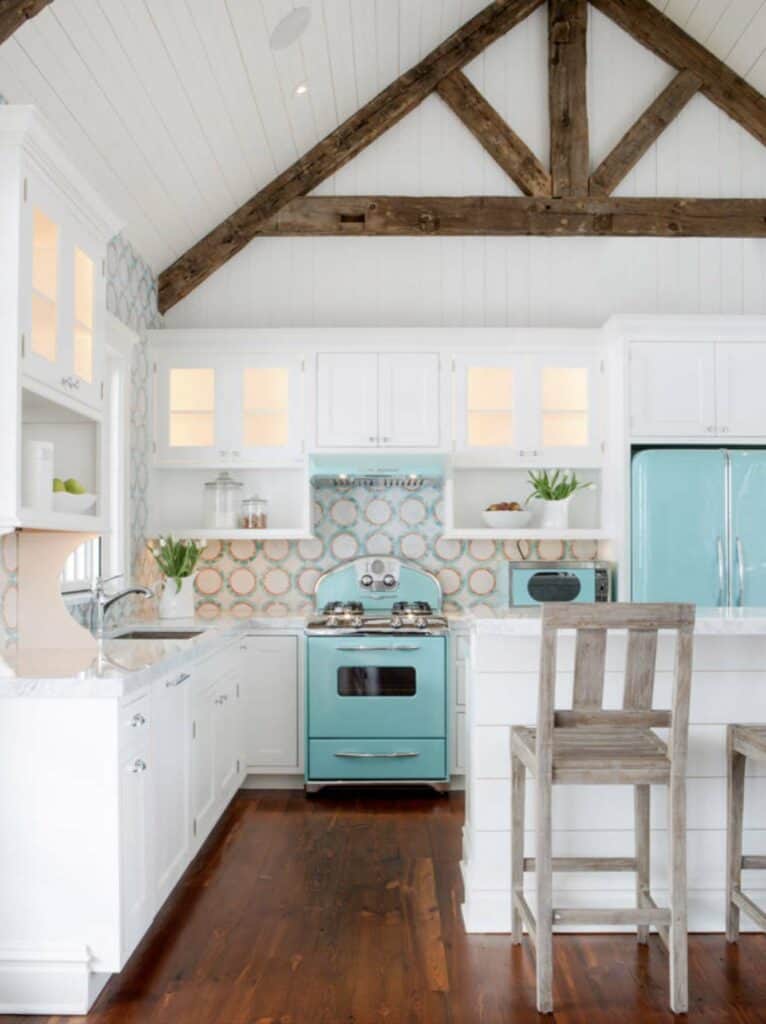 25 Functional Small Kitchen Design Ideas To Inspire A Remodel
