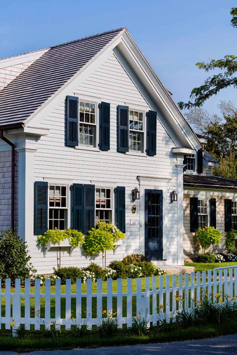 beach-house-exterior