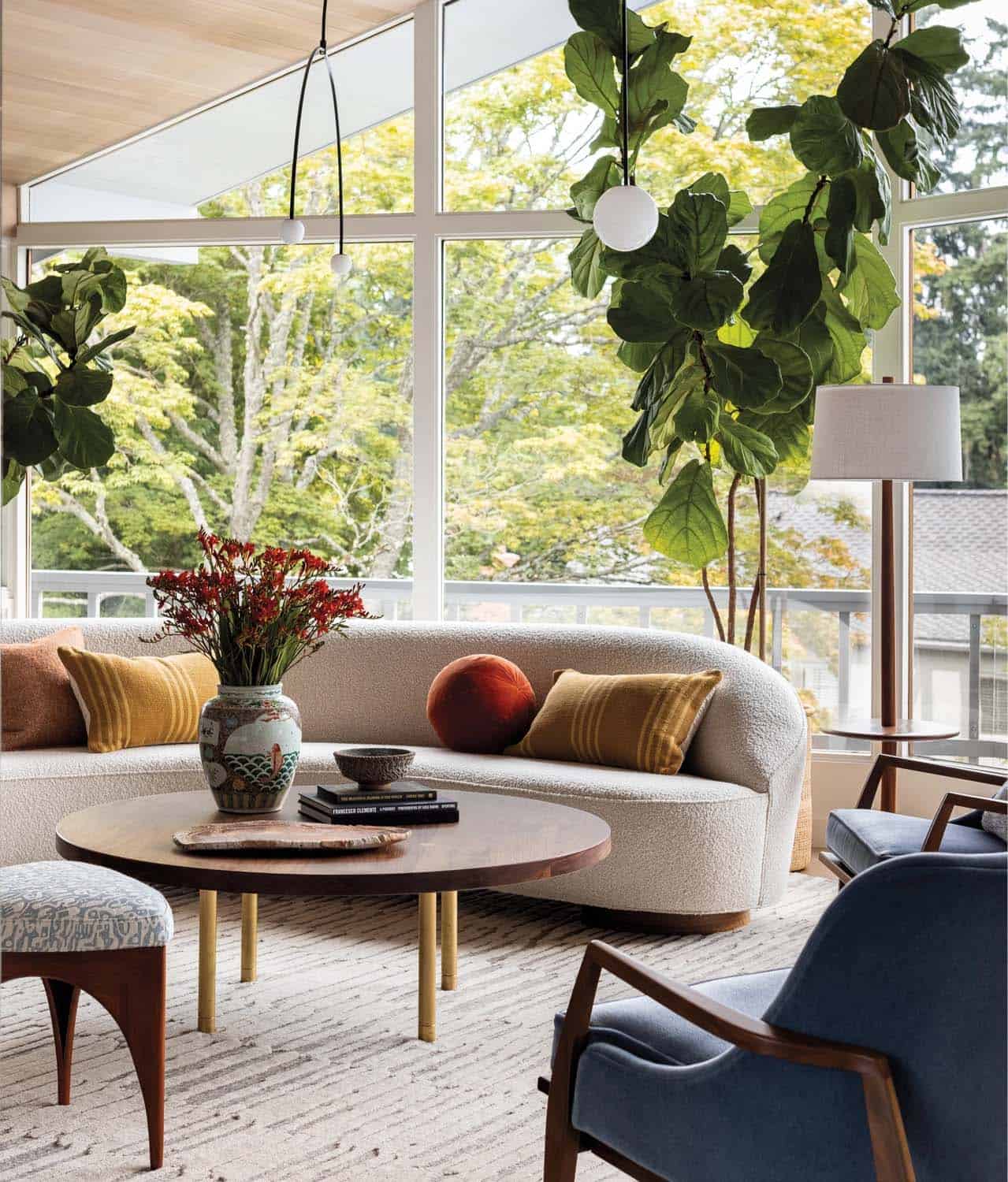 midcentury-modern-living-room