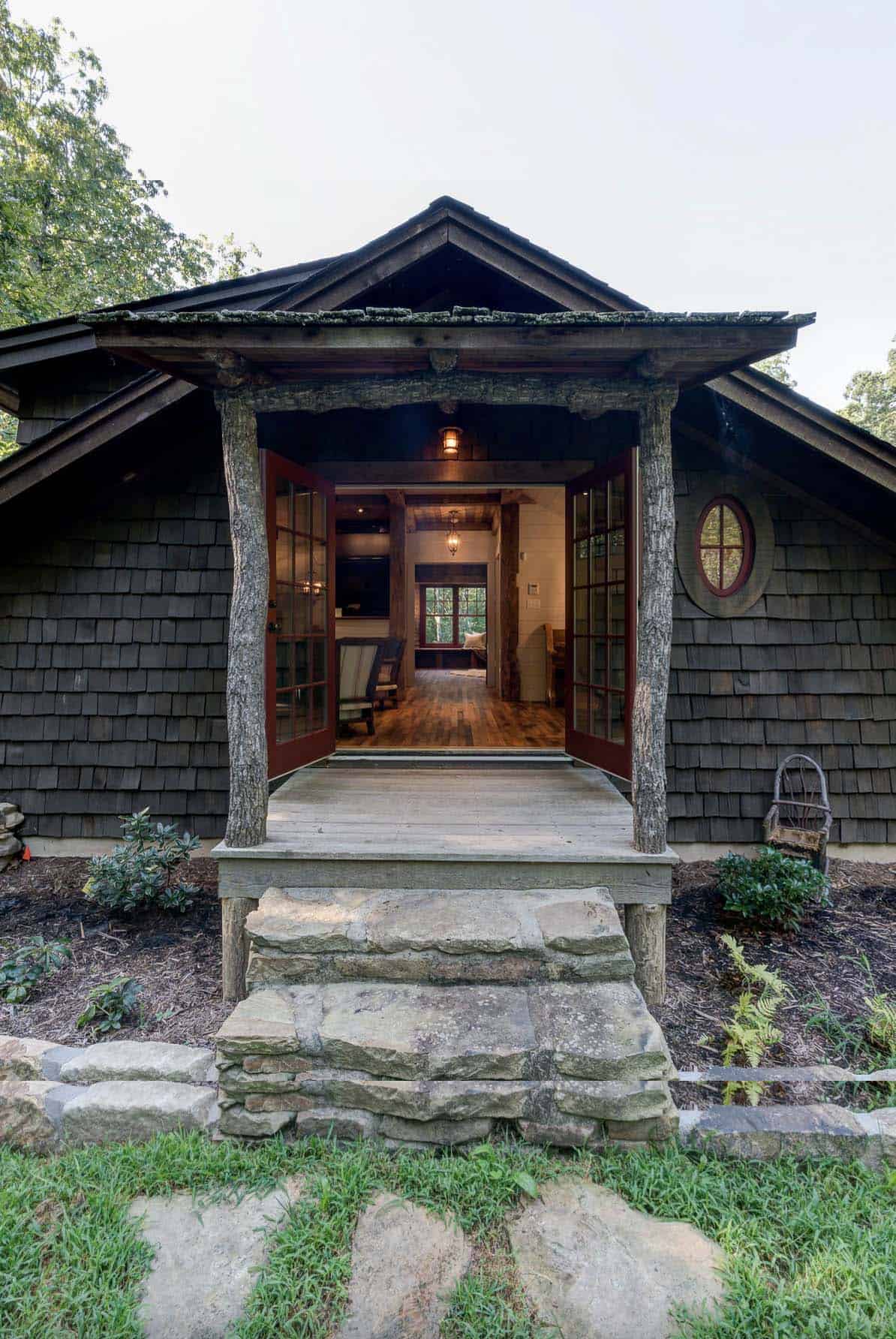 mountain-cottage-renovation-entry