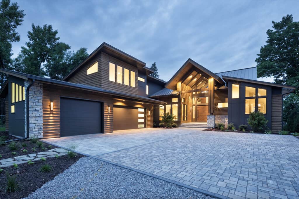 A mountain modern dream house for empty nesters on Lake Minnetonka