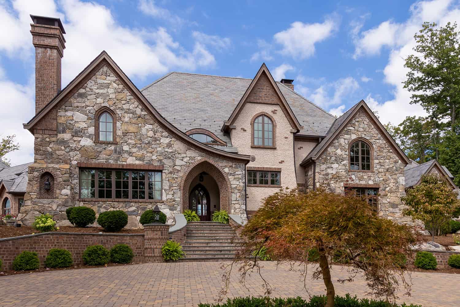 traditional-home-exterior