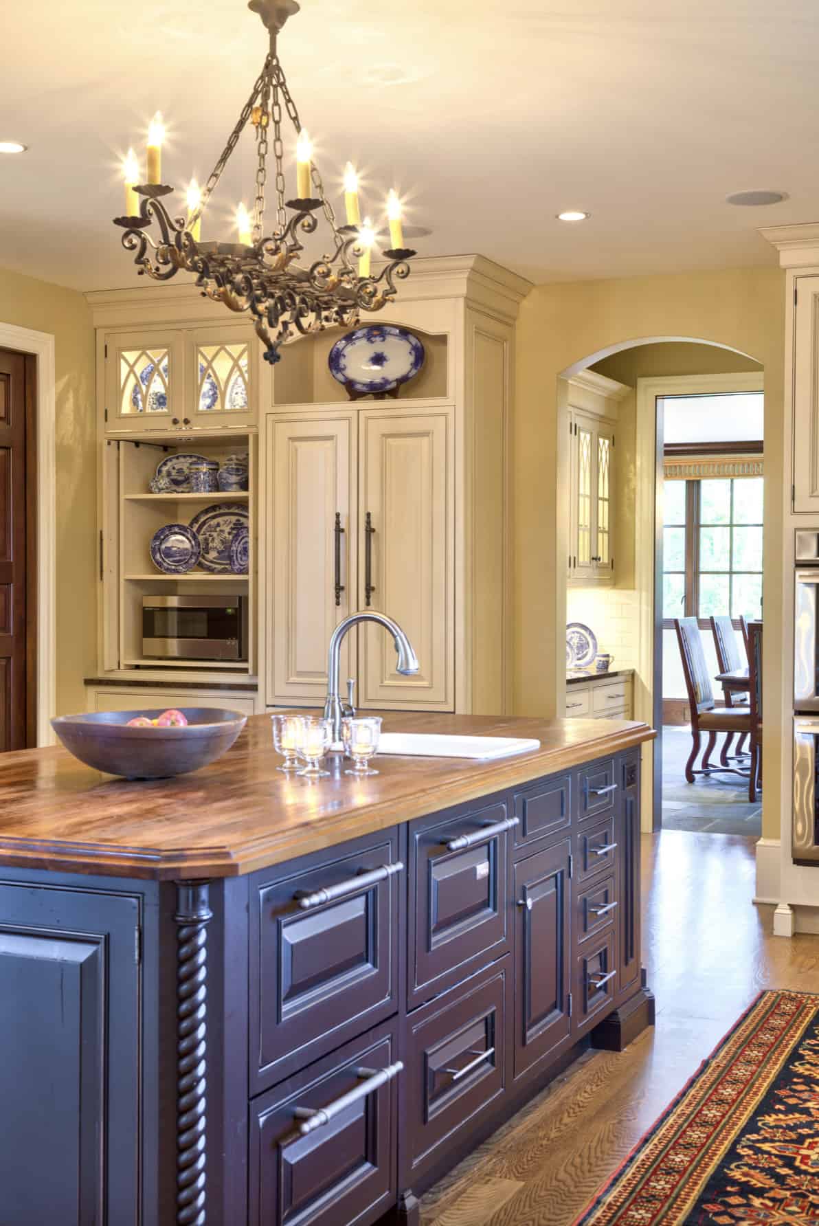 traditional-kitchen