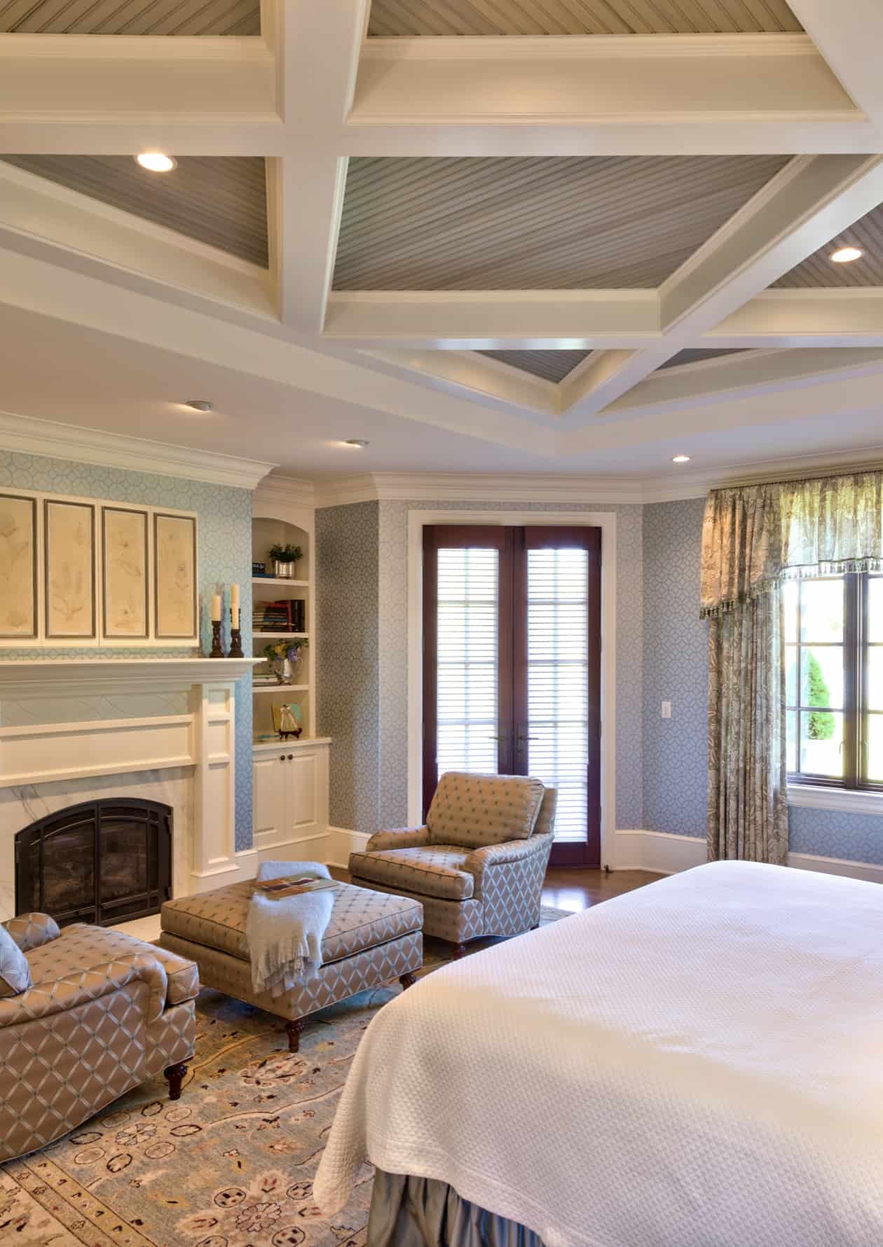 traditional-bedroom