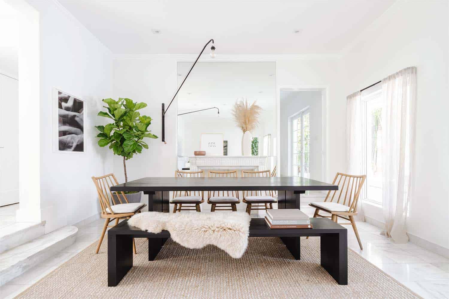 contemporary-dining-room