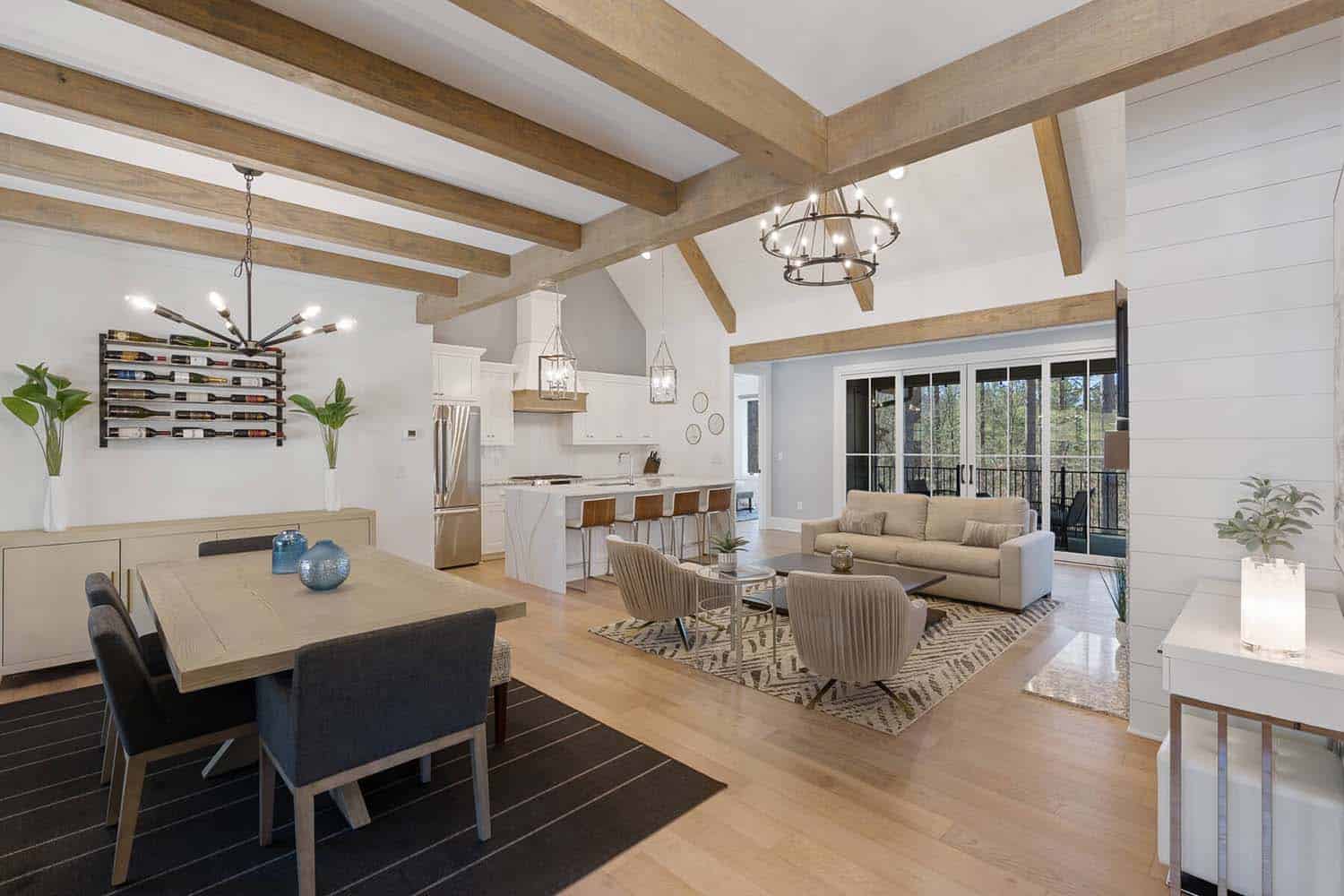 contemporary-great-room