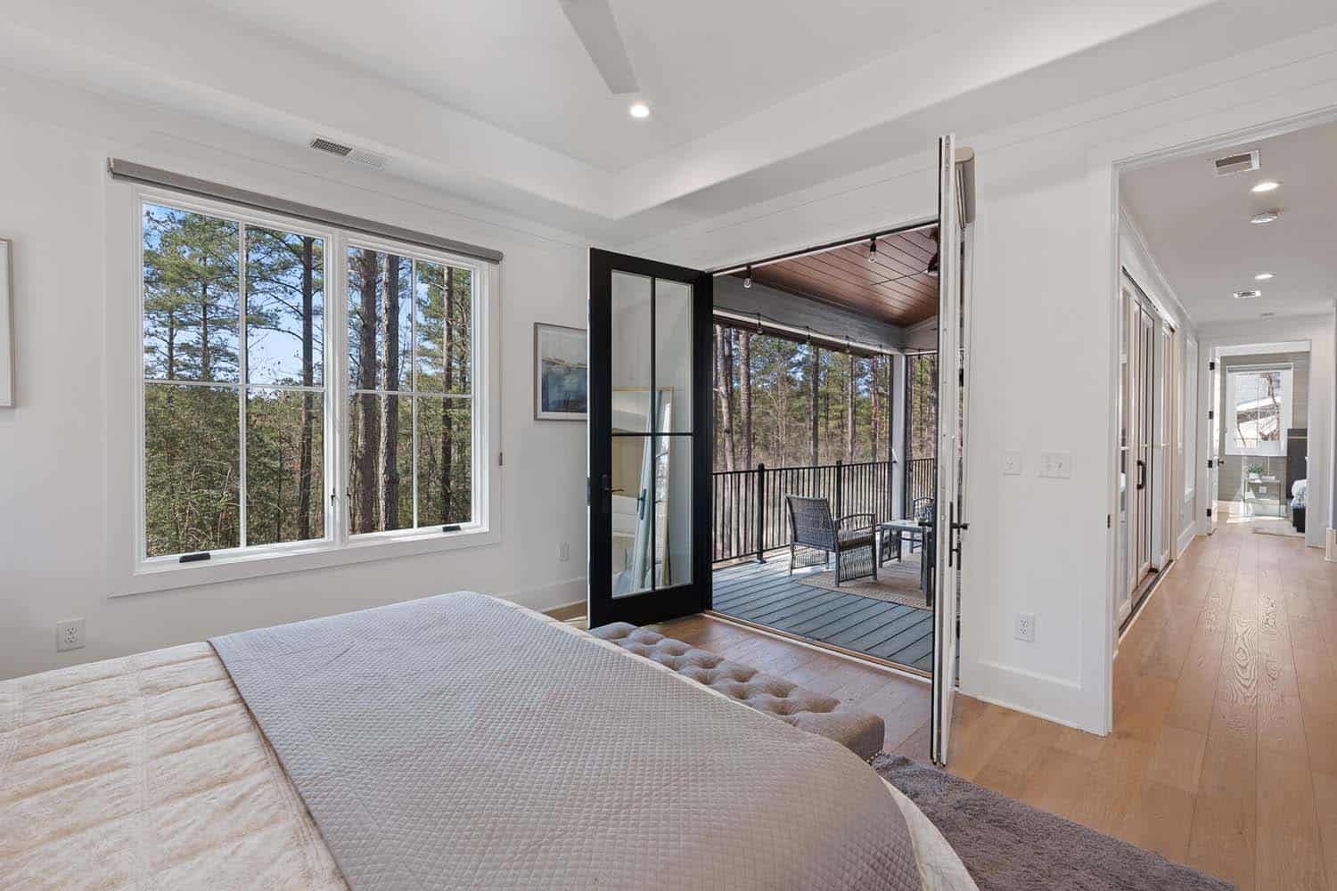contemporary-bedroom