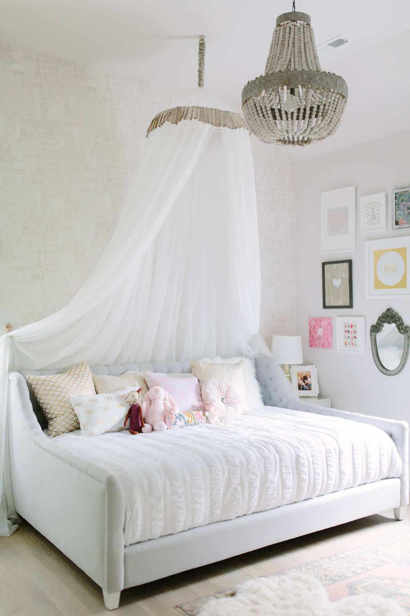 modern-farmhouse-style-kids-bedroom