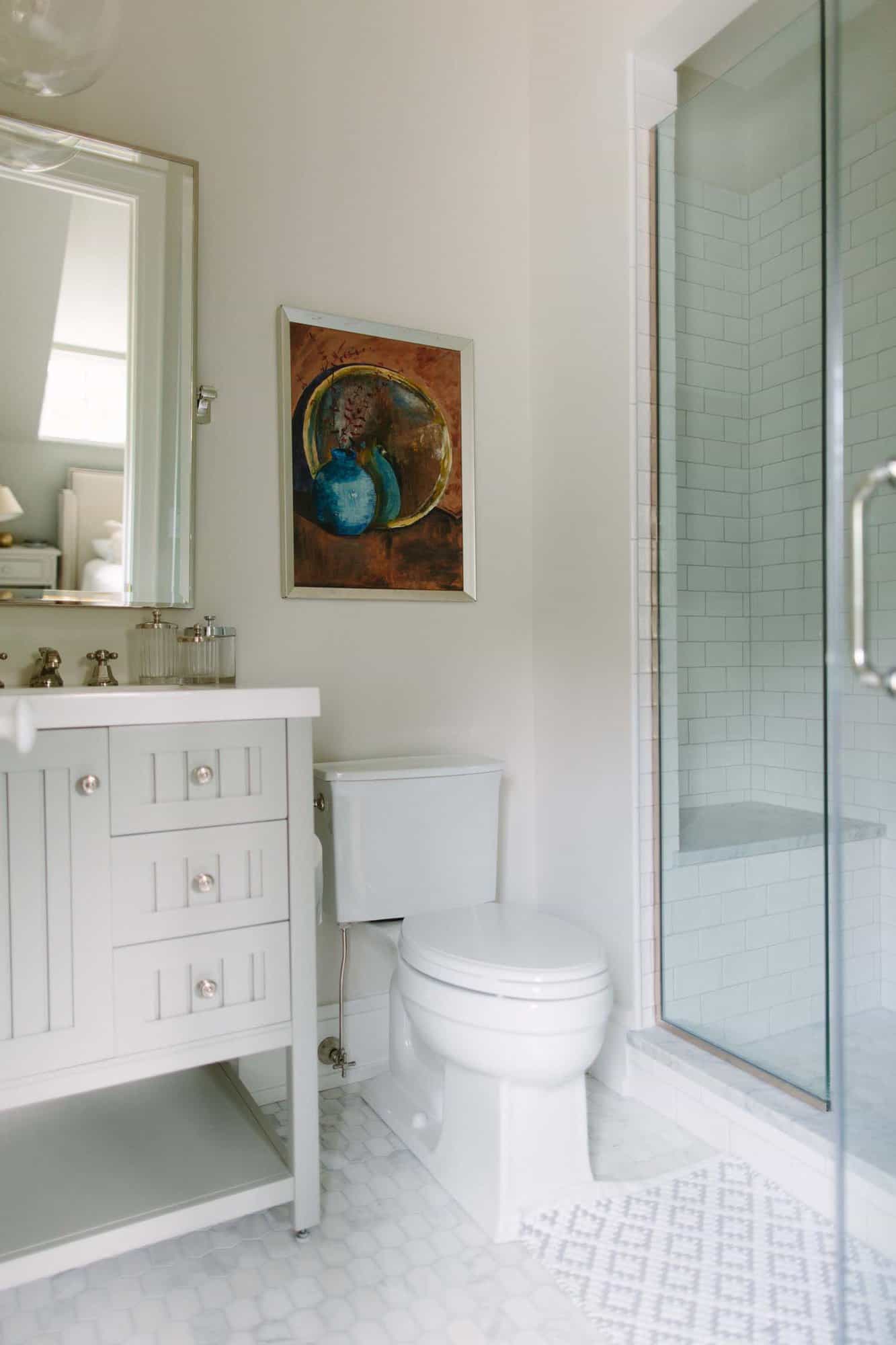 modern-farmhouse-style-bathroom