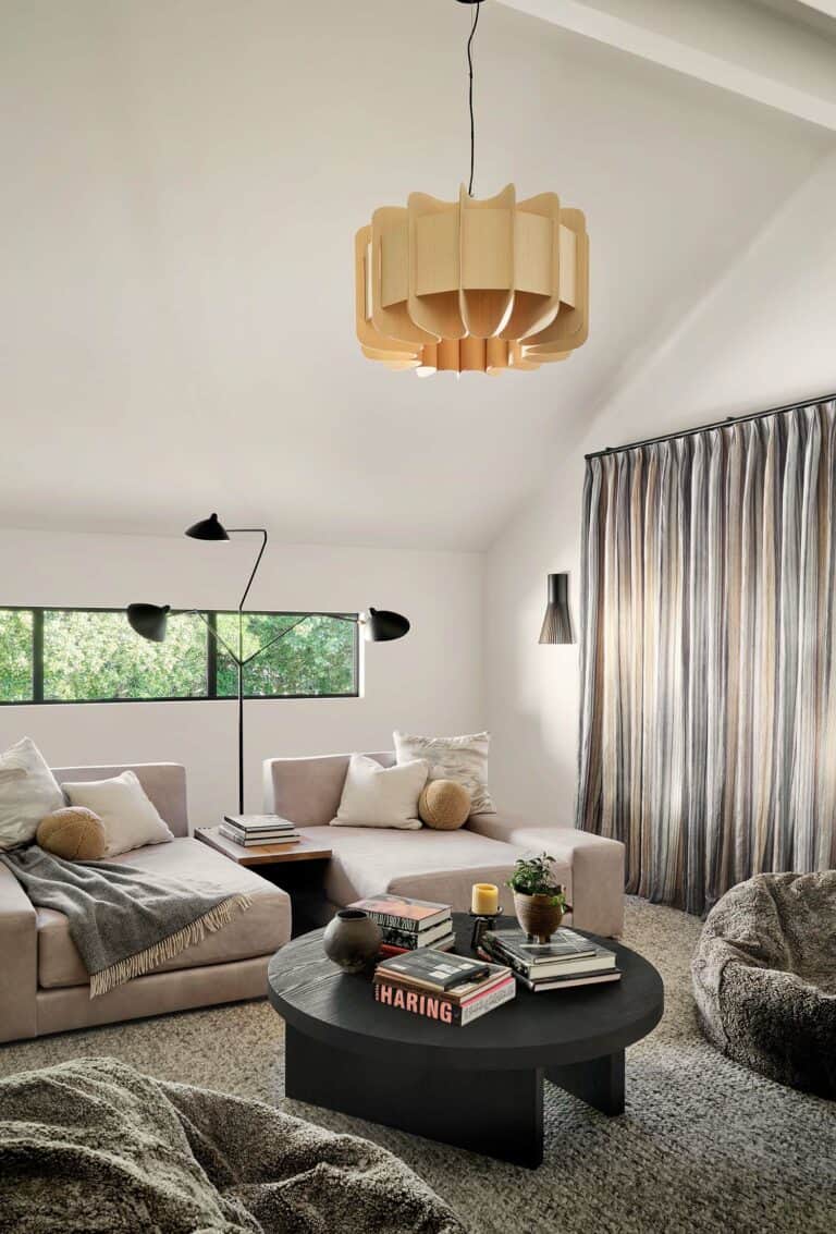 Lake Austin home is reimagined into a beautiful organic modern retreat
