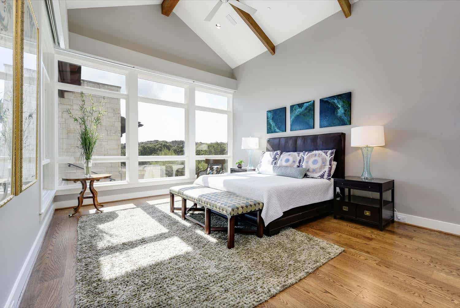 transitional-bedroom