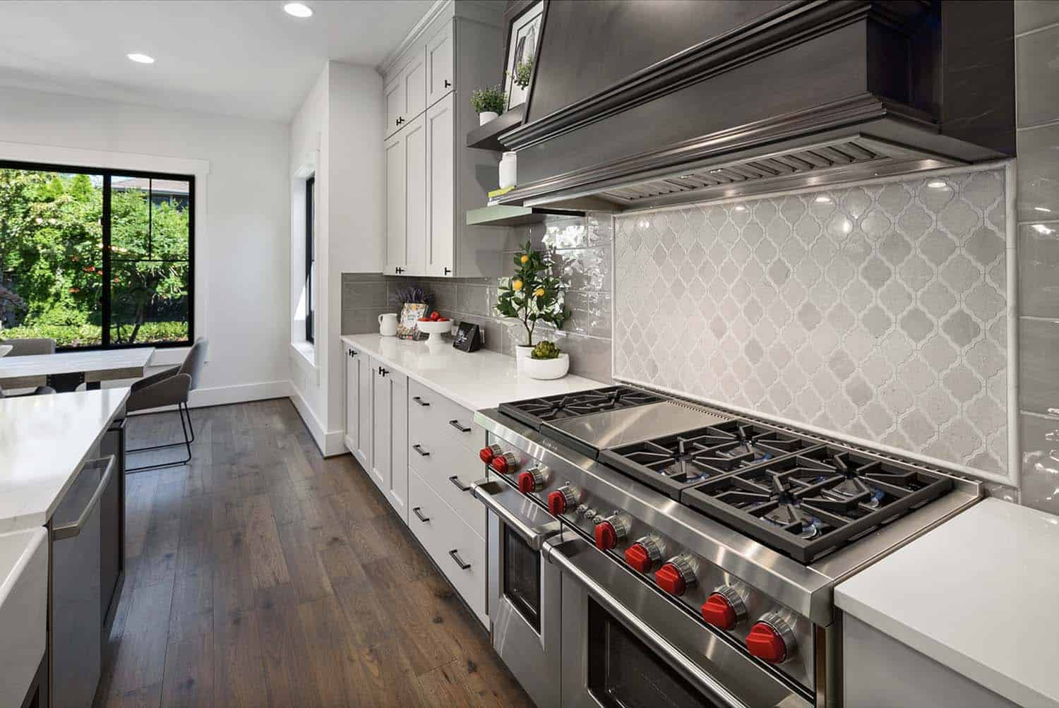 modern-farmhouse-kitchen