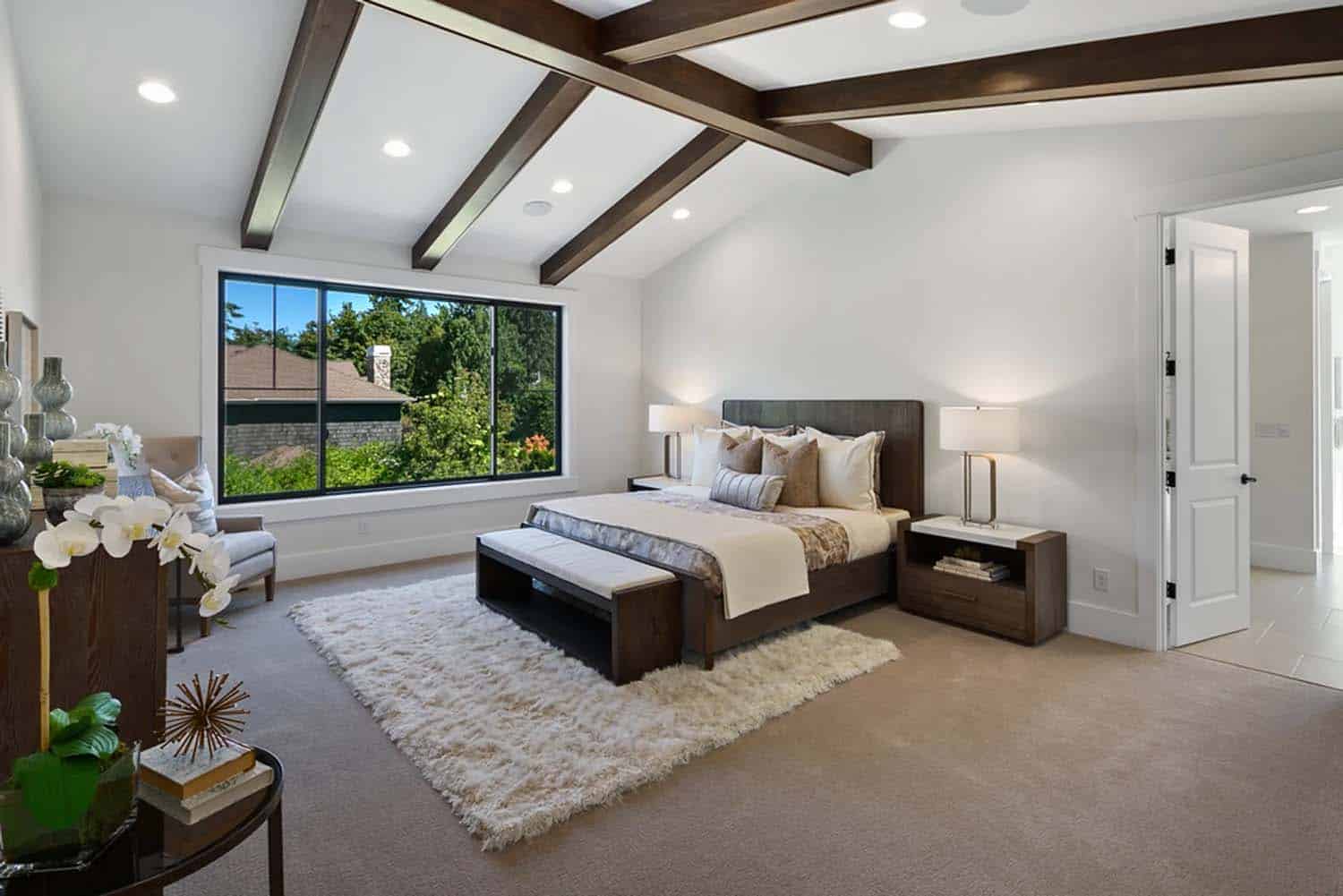 modern-farmhouse-bedroom