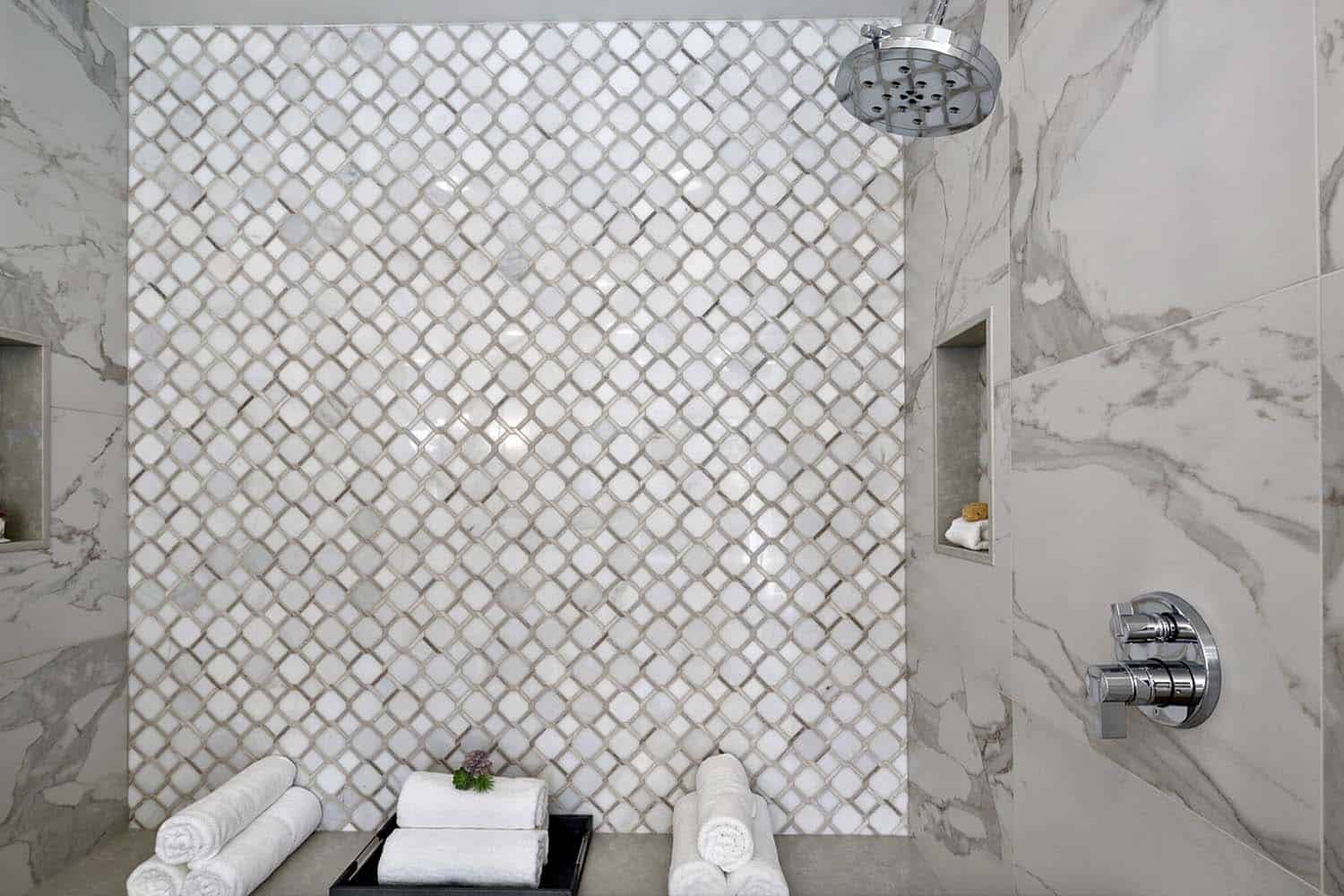 modern-farmhouse-bathroom-shower