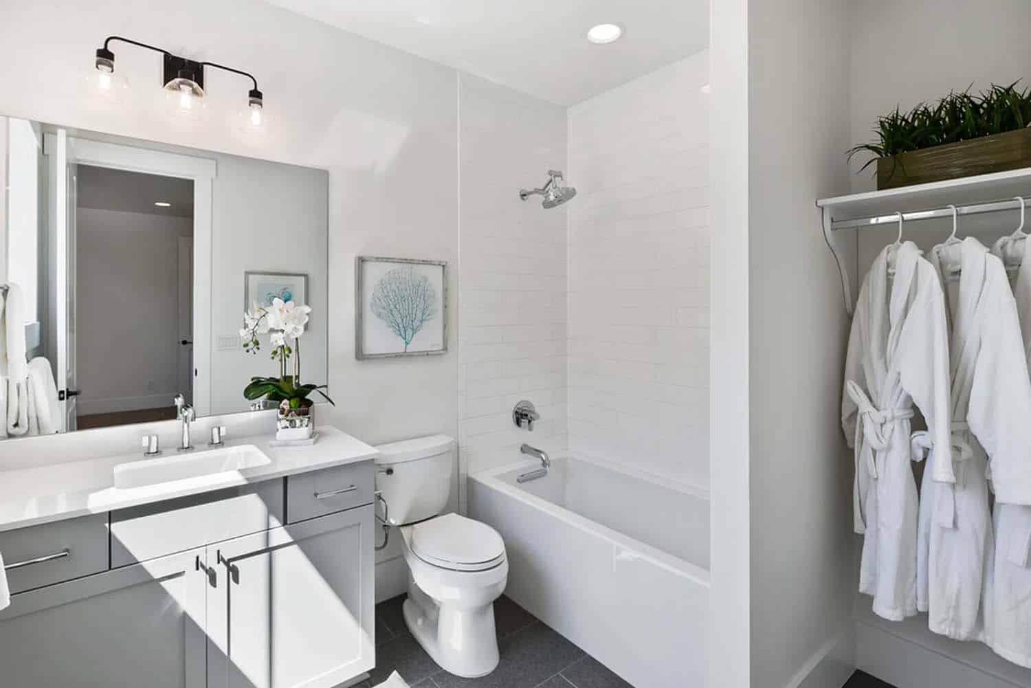 modern-farmhouse-bathroom