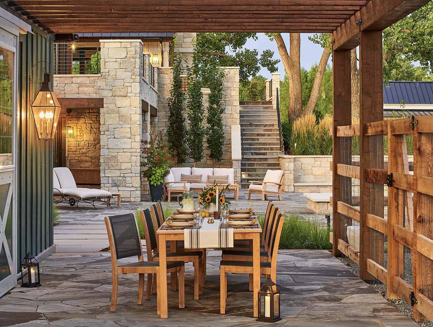 modern-farmhouse-patio