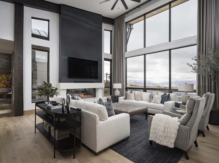 Mountain modern luxury home in Utah with striking views of Mt. Timpanogos