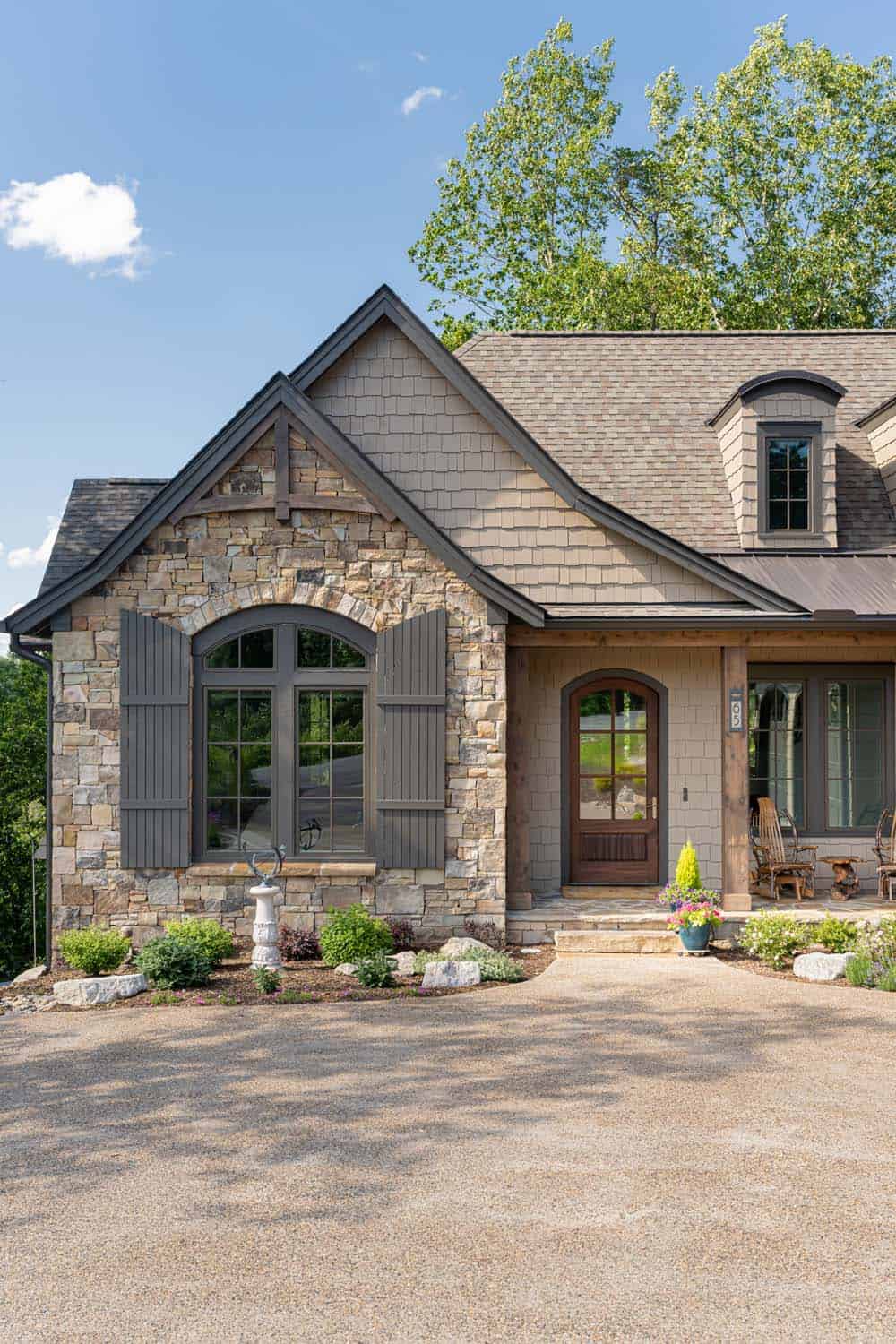 transitional-home-exterior