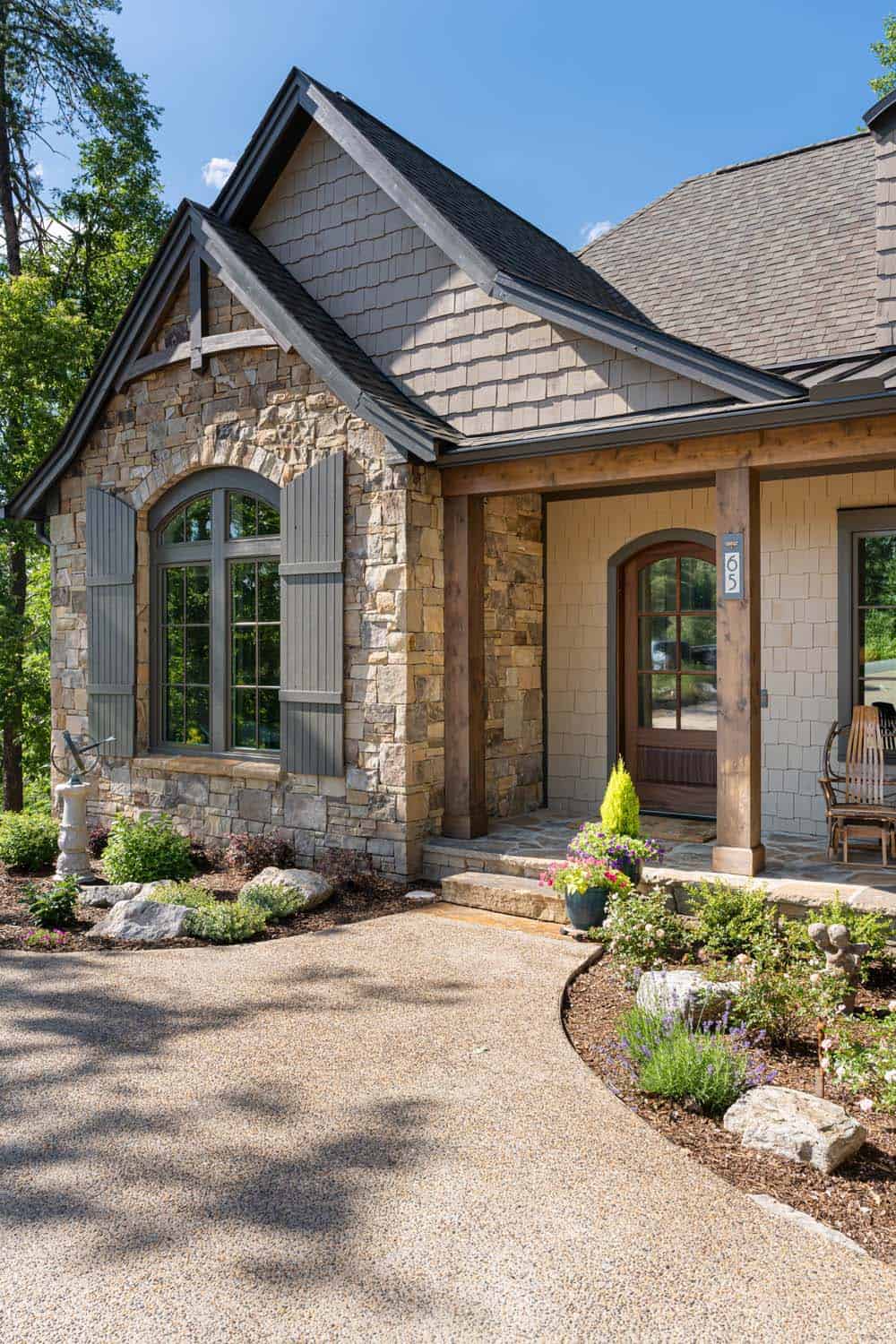 transitional-home-exterior