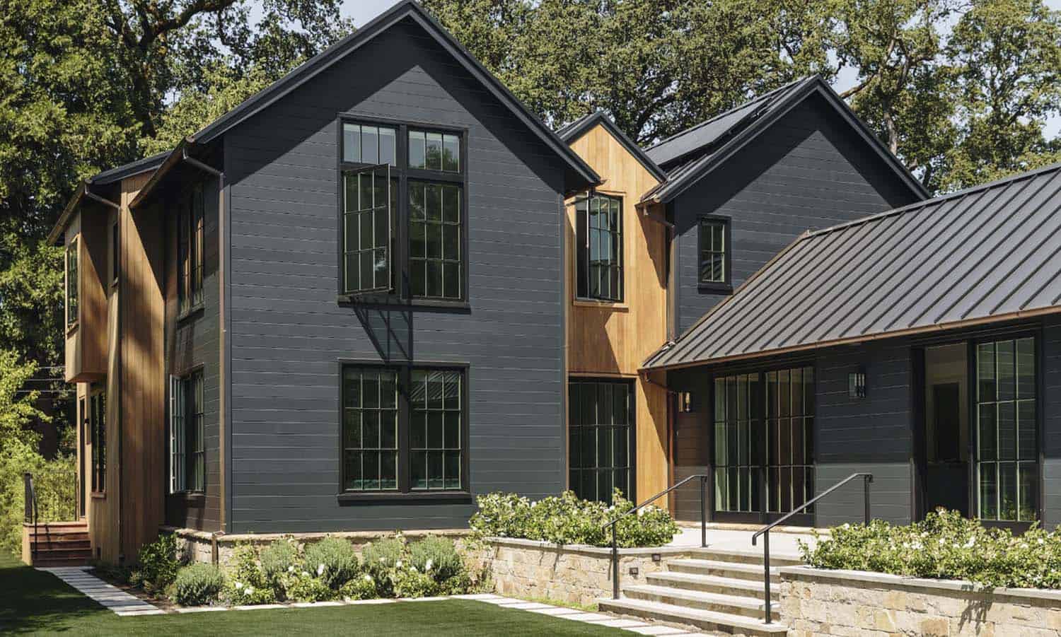 contemporary-farmhouse-exterior