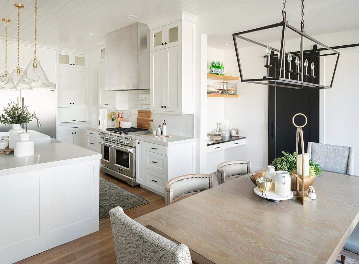 contemporary-kitchen-breakfast-nook