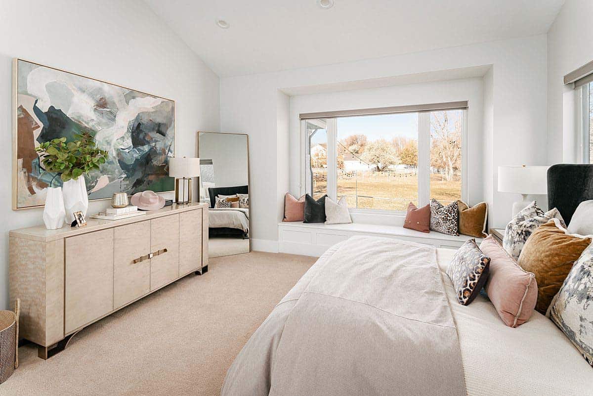 contemporary-bedroom