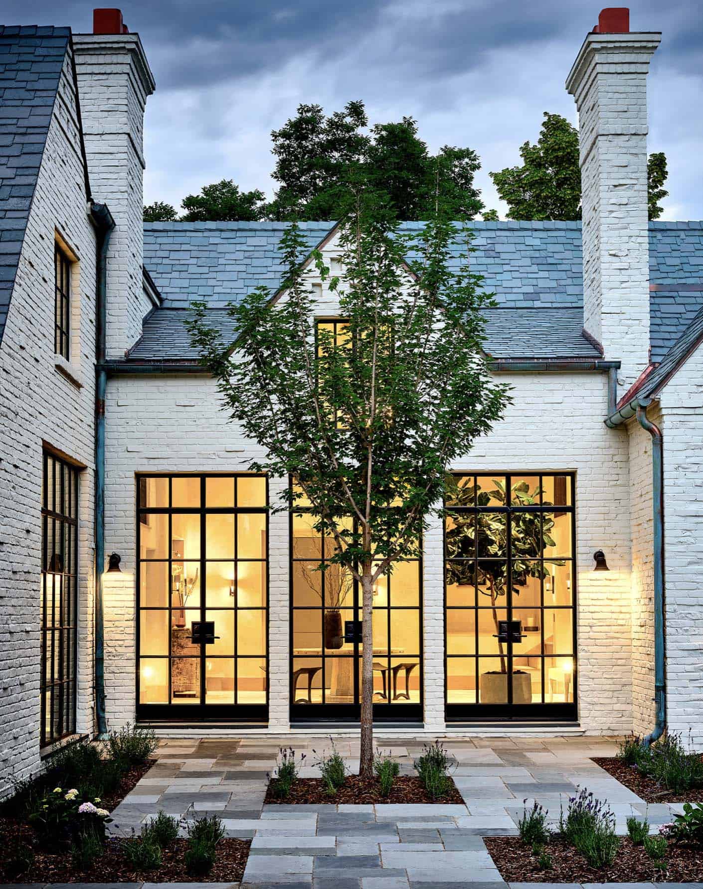 historic-tudor-cottage-patio-at-dusk