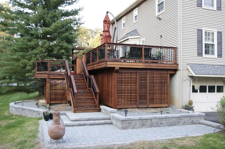 24 Jaw-Dropping Backyard Deck Ideas That Will Inspire You