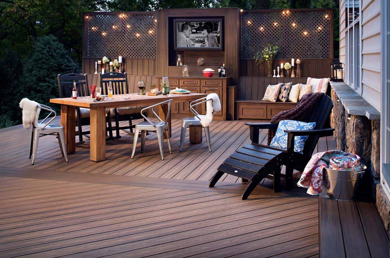 backyard-deck-with-outdoor-kitchen-and-dining