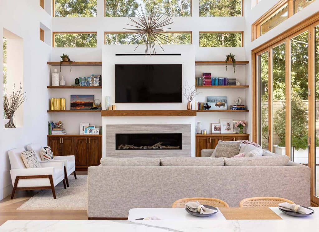 This light-filled modern home in Palo Alto has a cool backyard office