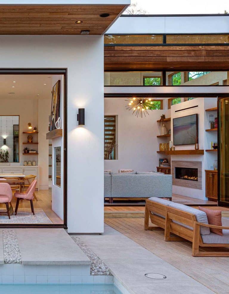 This light-filled modern home in Palo Alto has a cool backyard office
