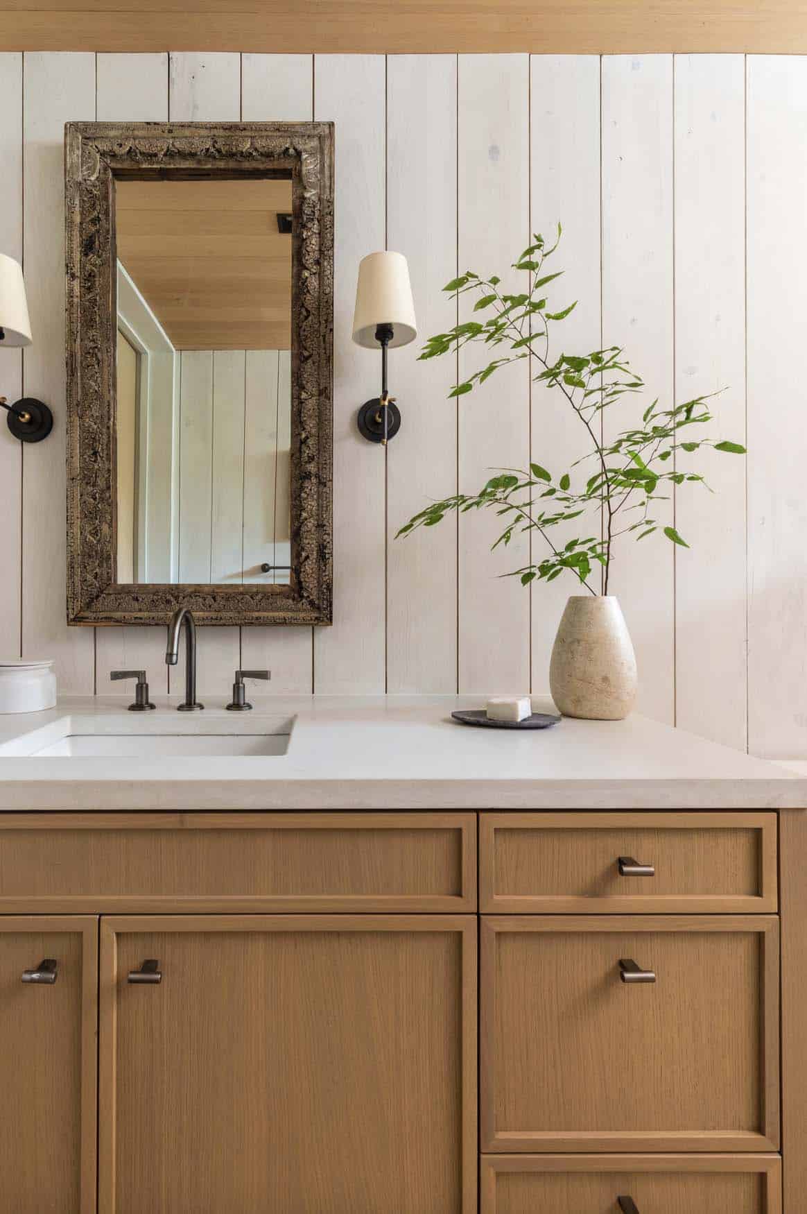 modern-rustic-bathroom