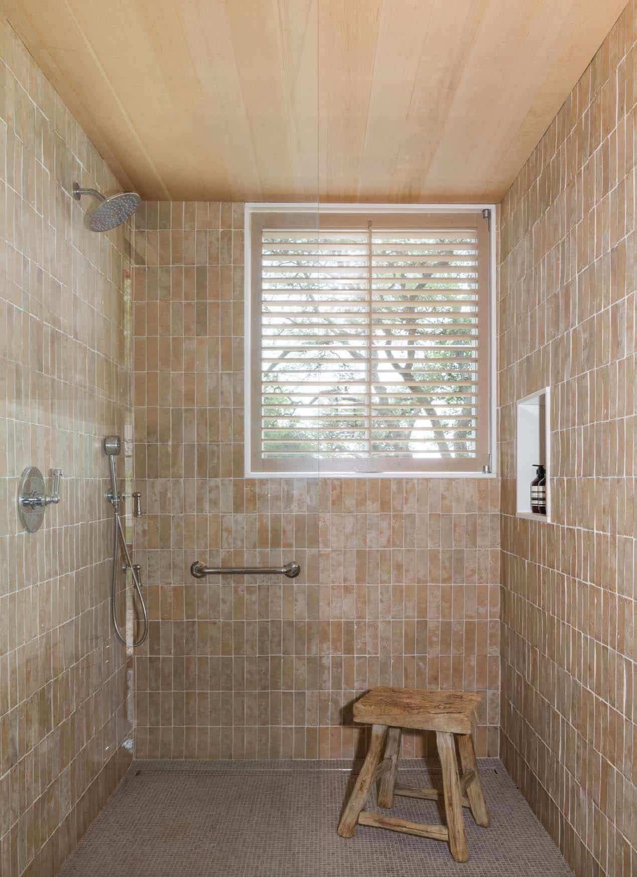modern-rustic-bathroom-shower