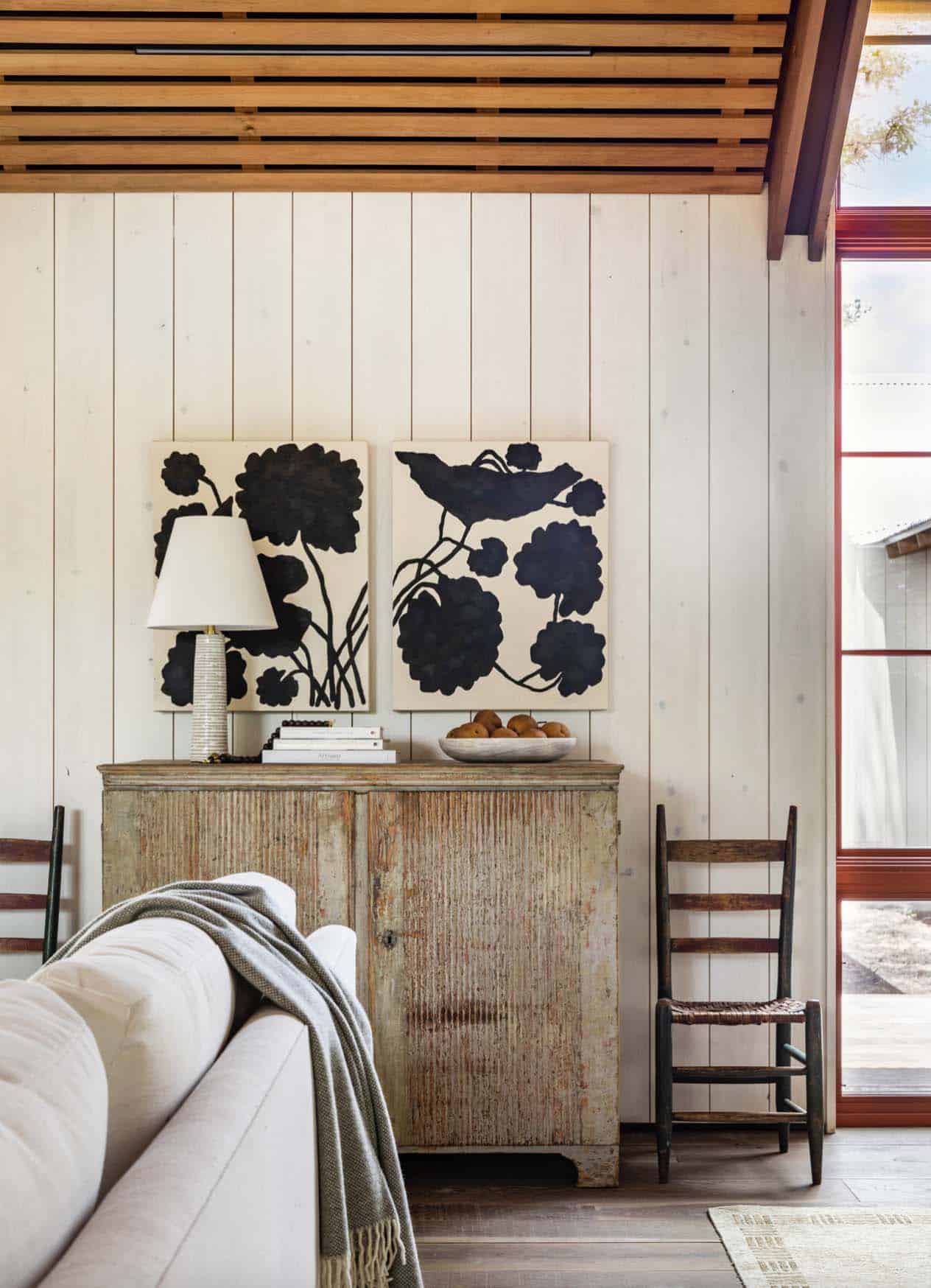modern-rustic-living-room