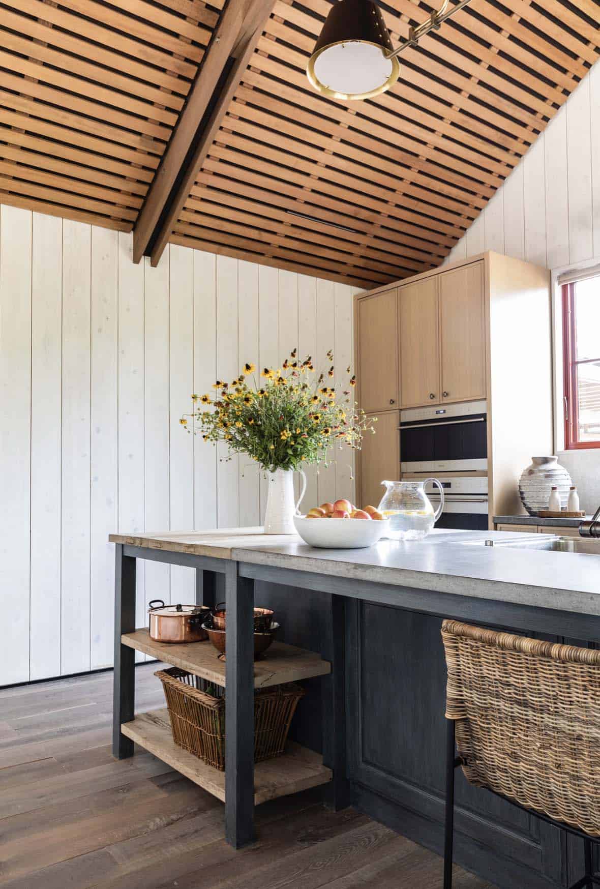 modern-rustic-kitchen