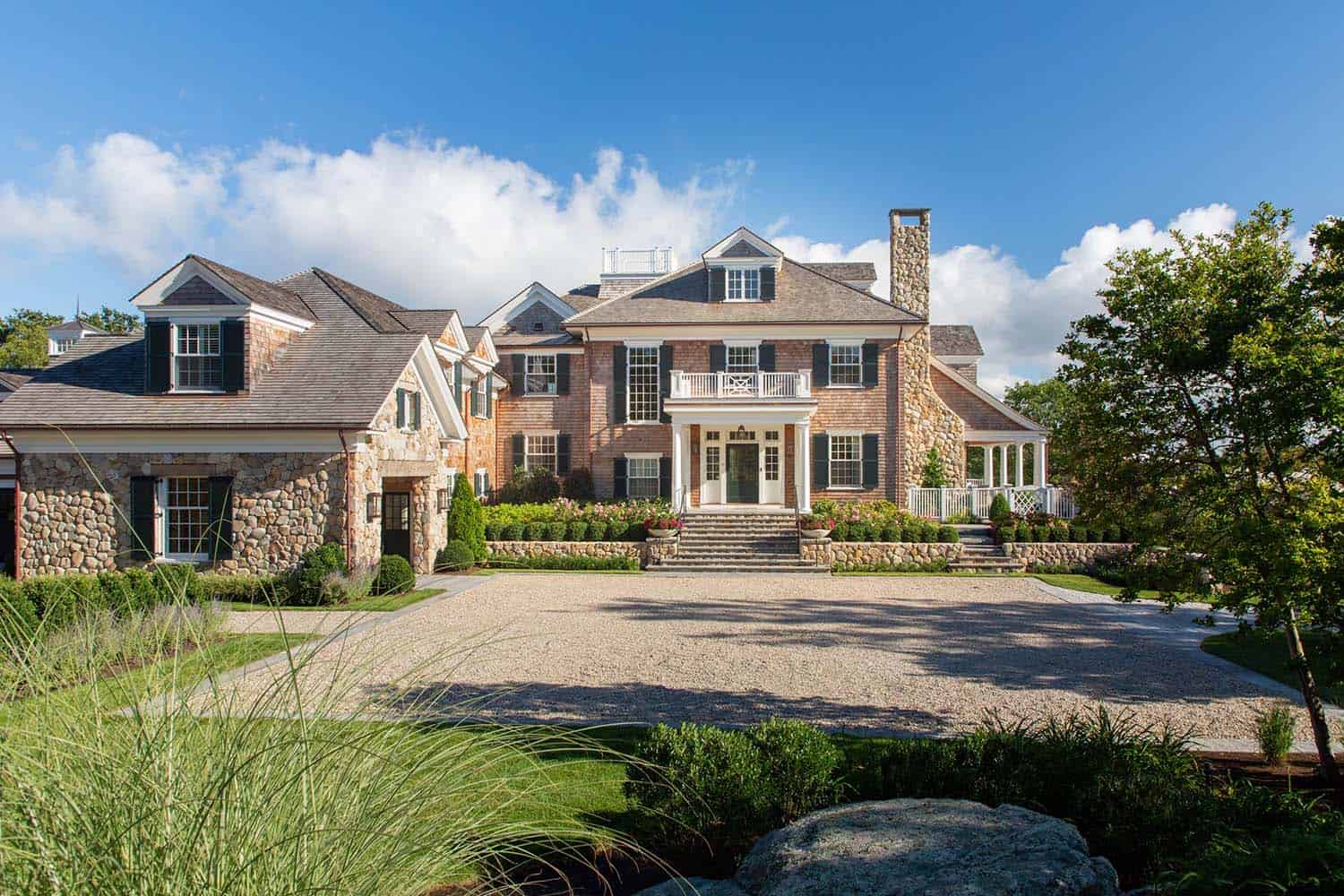 shingle-style-beach-home-exterior