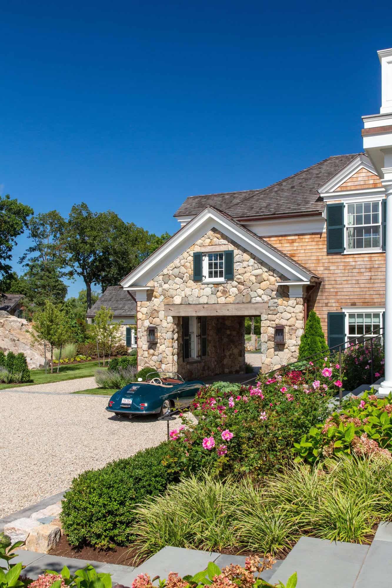 shingle-style-beach-home-exterior