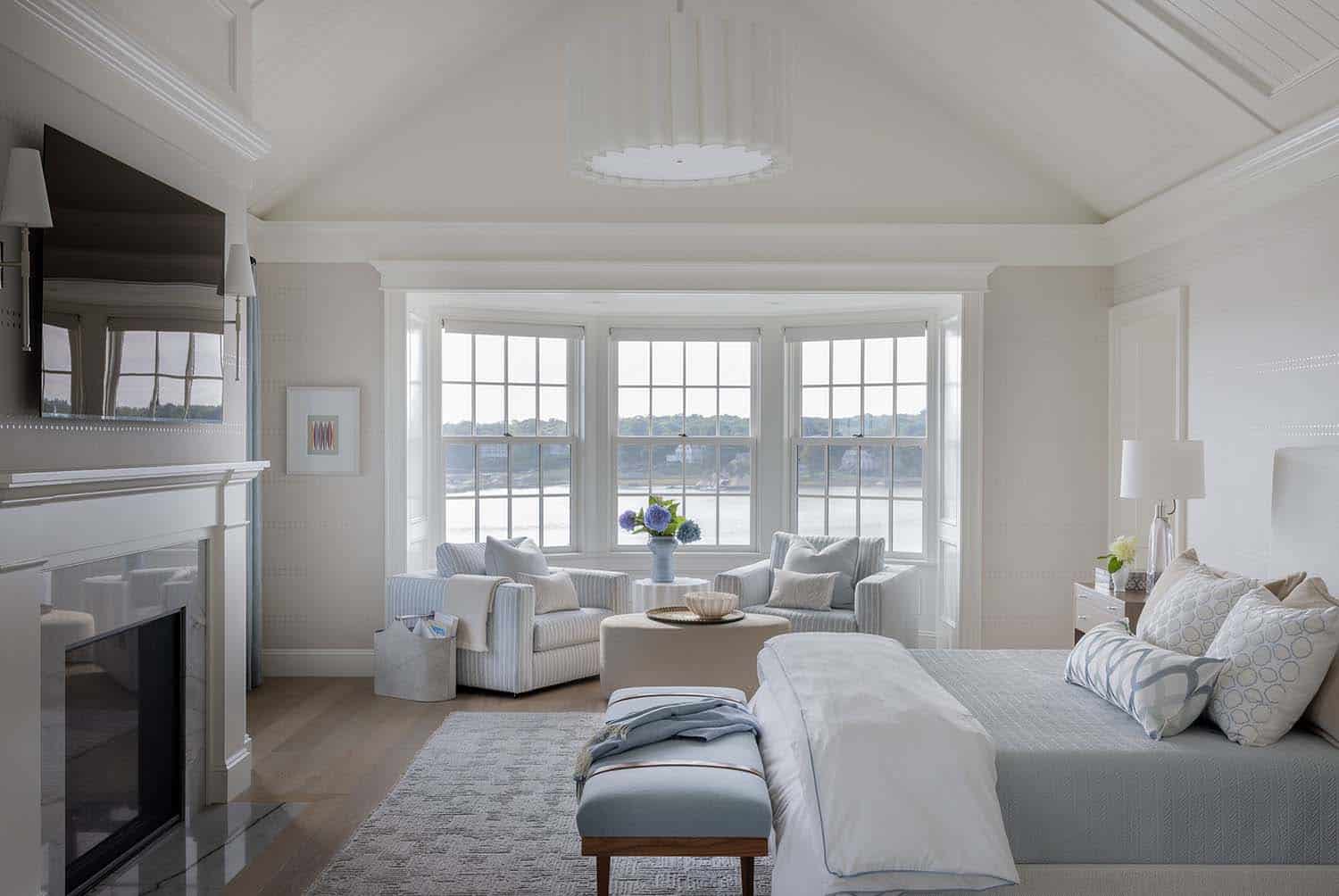 beach-style-bedroom