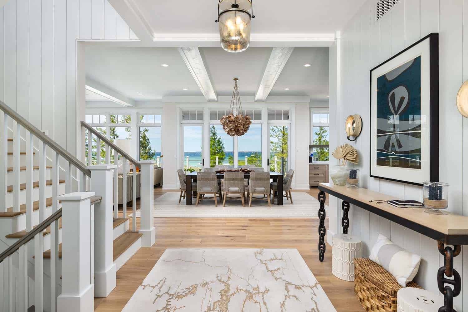 beach-house-retreat-entry