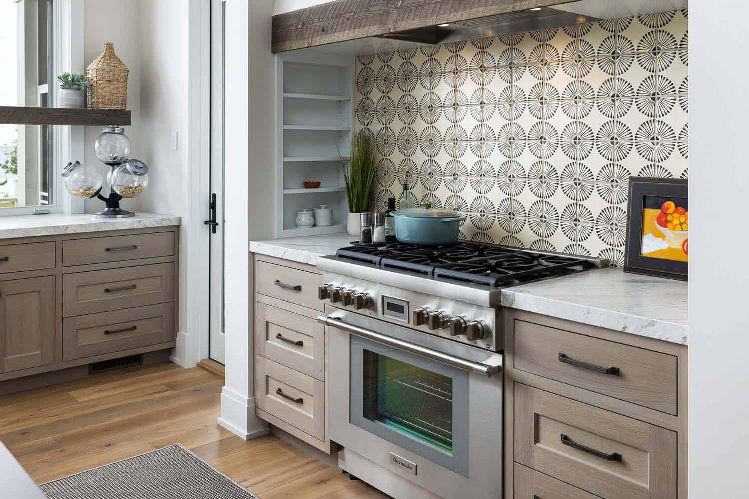 beach-style-kitchen-range-wall