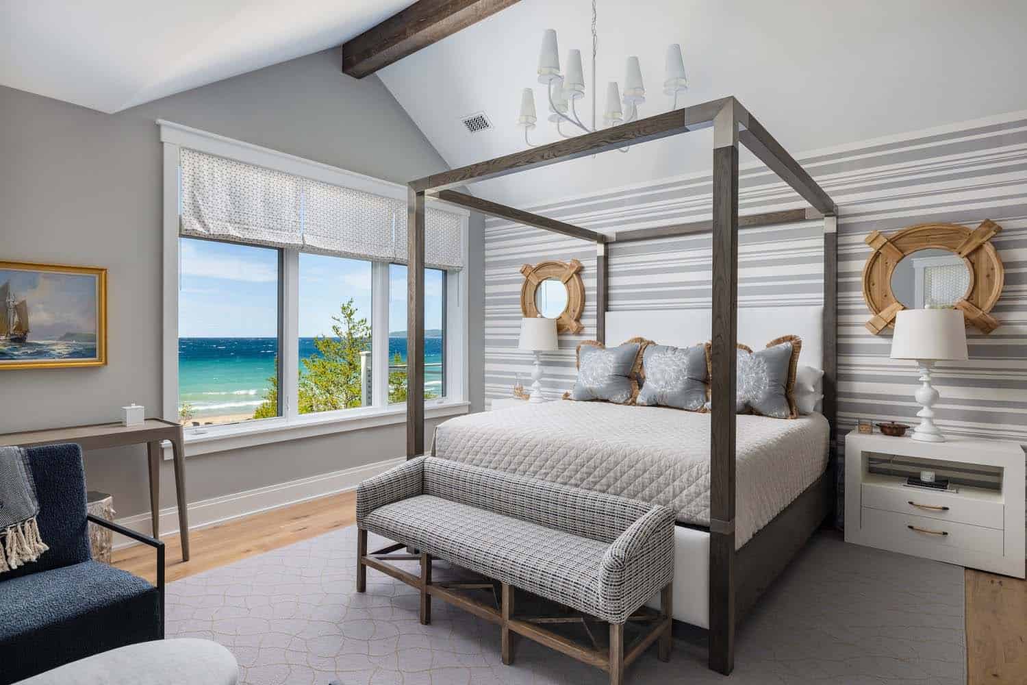 beach-style-bedroom