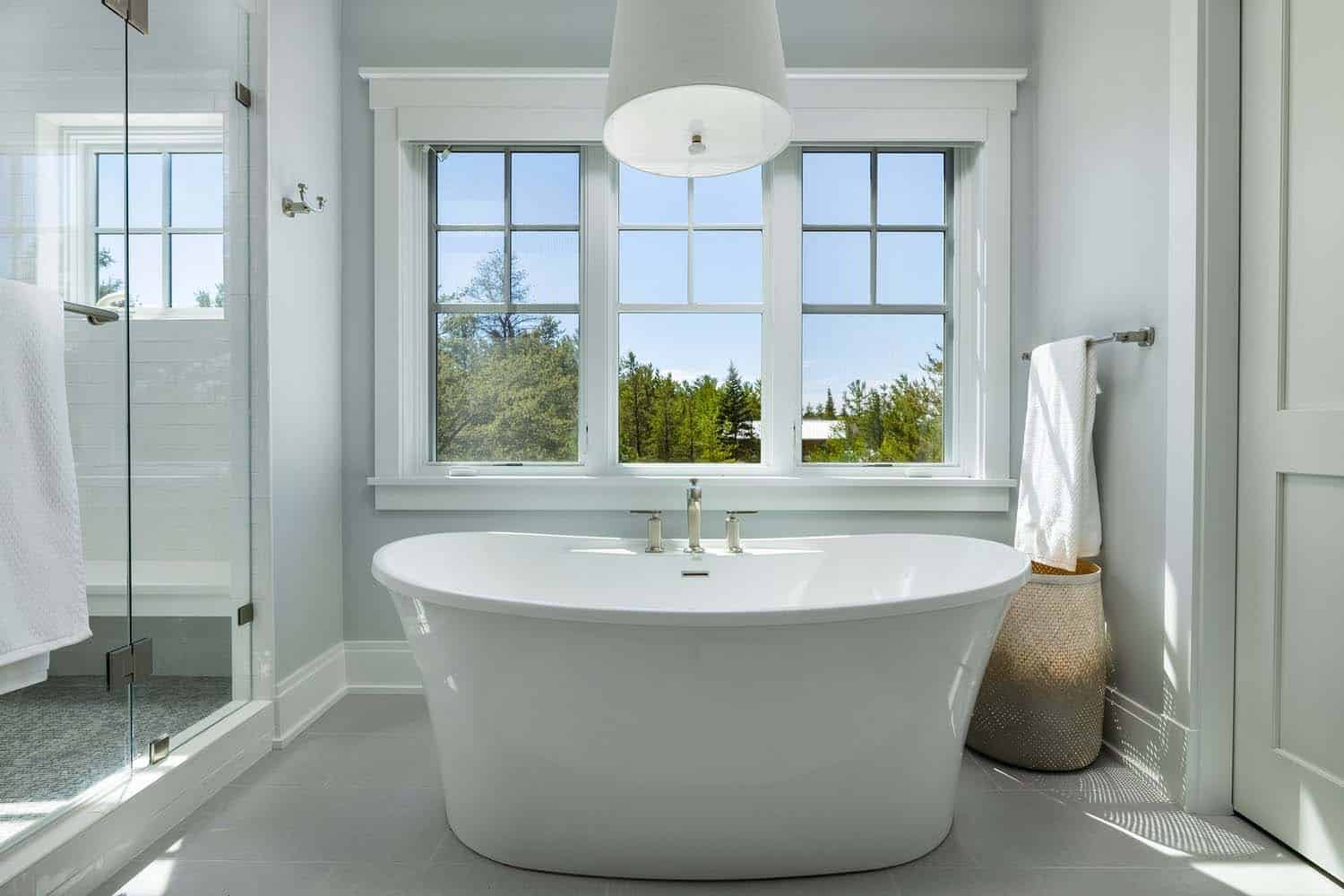 beach-style-bathroom-with-a-freestanding-tub