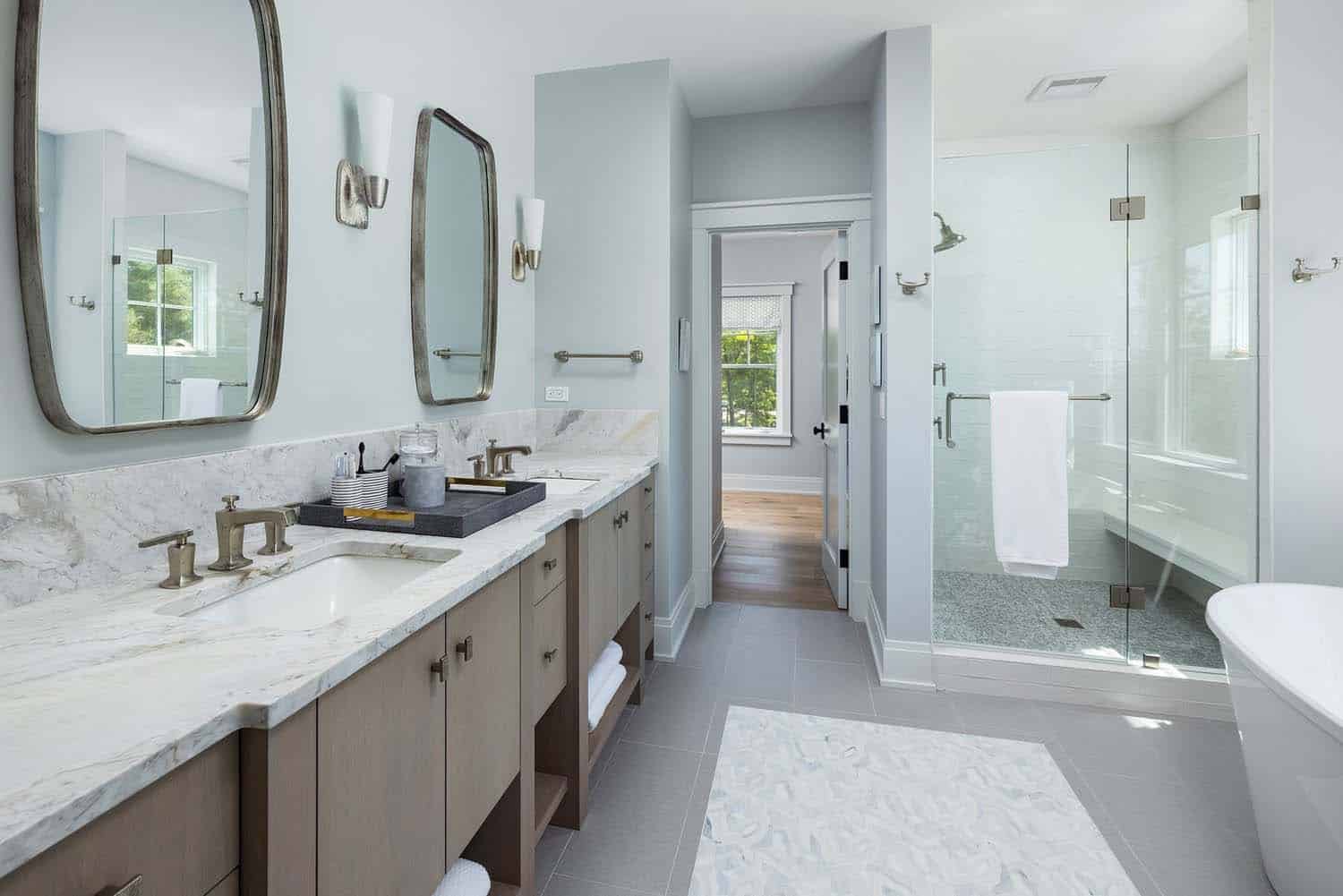 beach-style-bathroom-vanity-and-shower