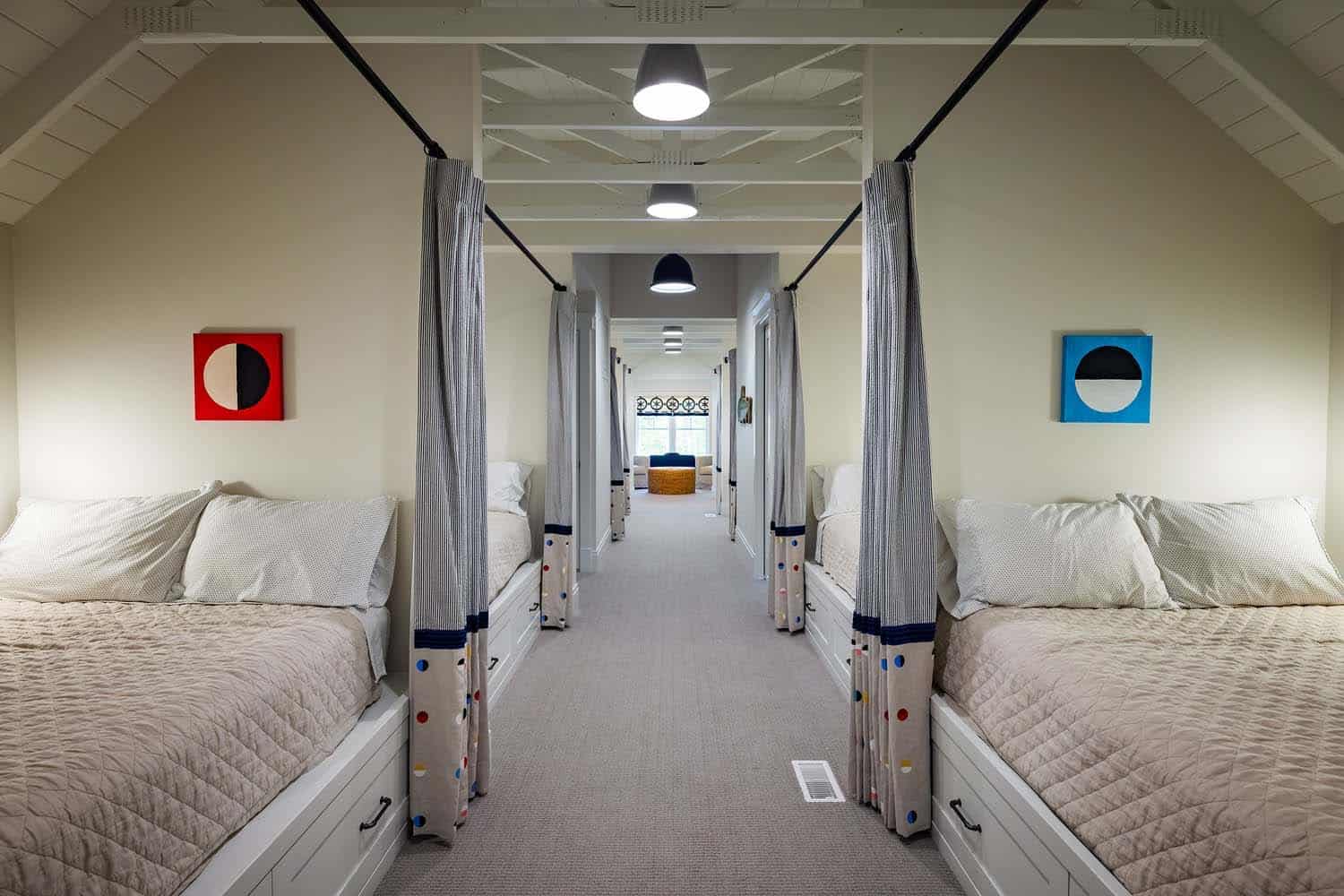 beach-style-bunk-bedroom