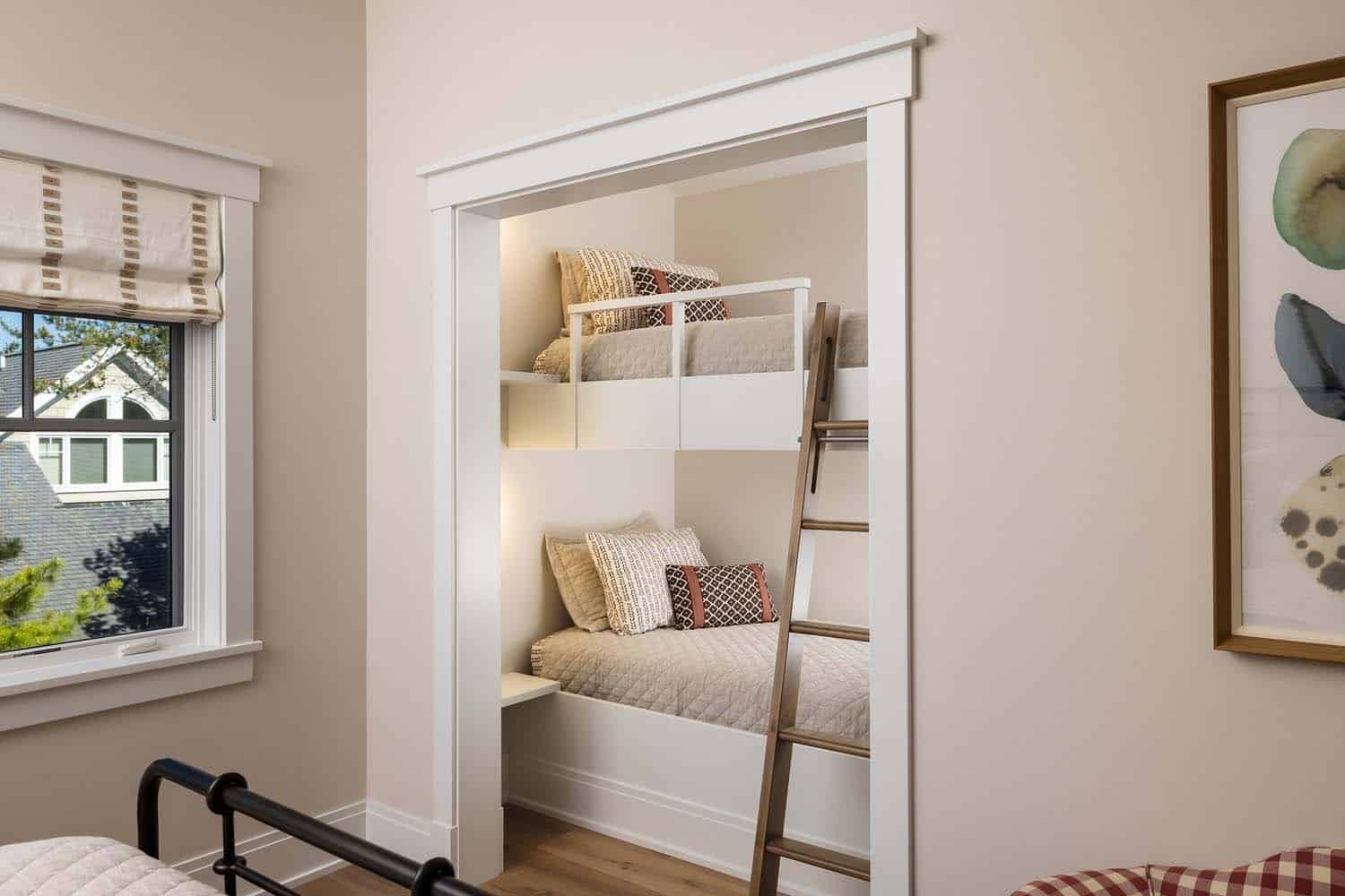 beach-style-bunk-bedroom