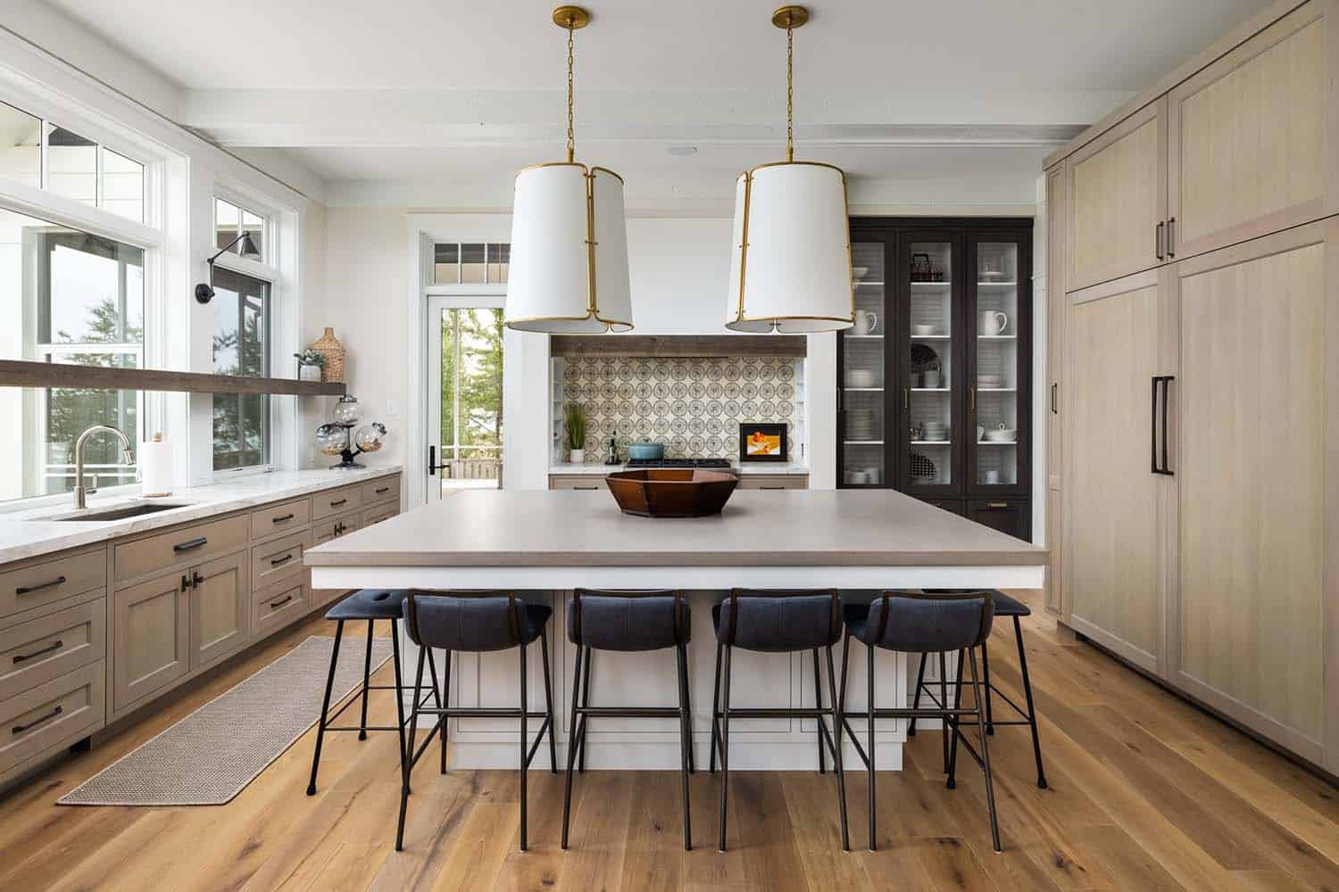 beach-style-kitchen