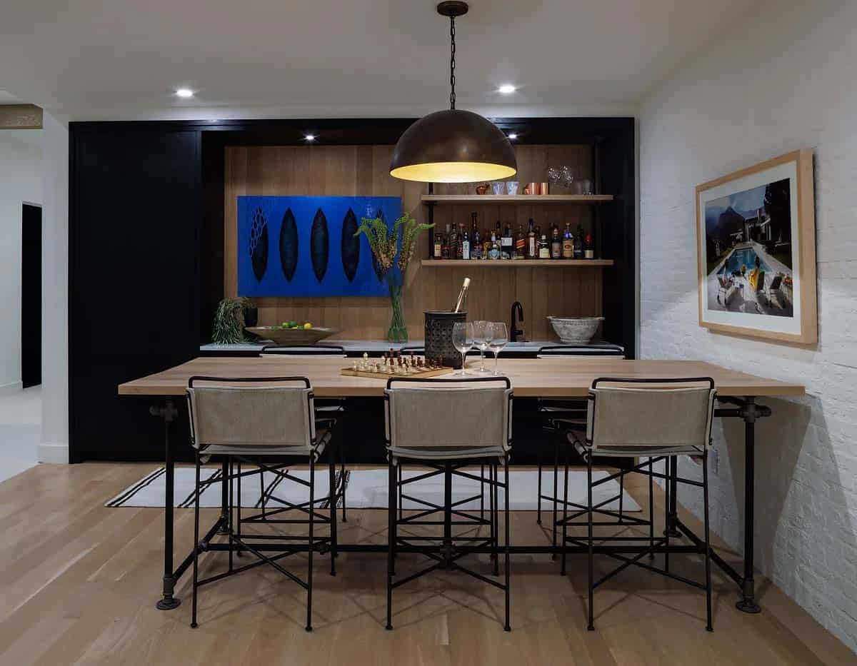 contemporary-home-bar